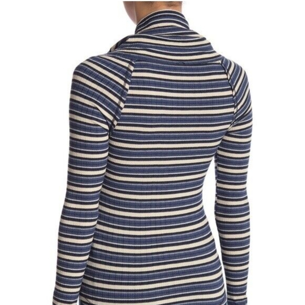 Free people Cape Cod Cowl neck striped blue cream thermal top sz large WT305 - Picture 2 of 10